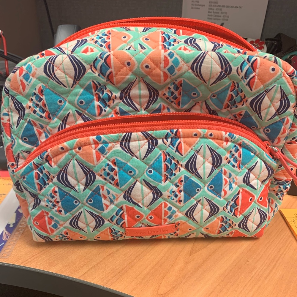 Large Vera Bradley makeup bag